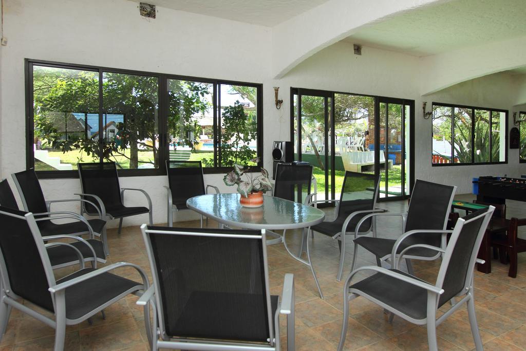 Hotel De La Torre La Paloma Εξωτερικό φωτογραφία
